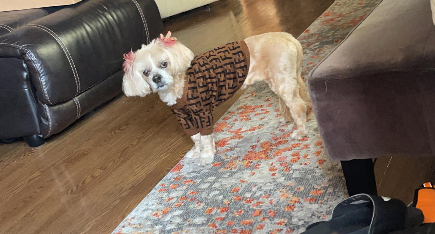 Furendi Sweater